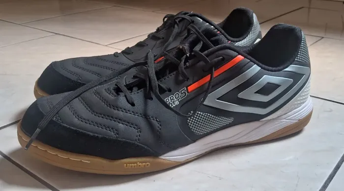 Vendo Chuteira de futsal Umbro Pro 5 Bump