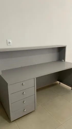 Balcão recepção planejado em mdf