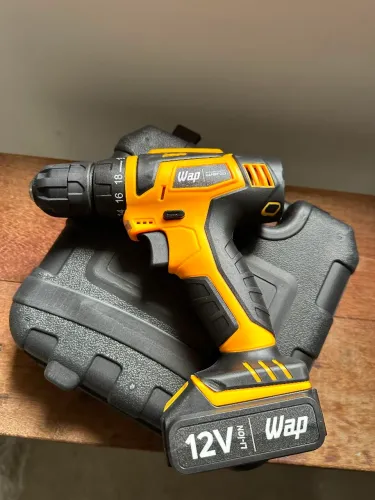 Parafusadeira e Furadeira Wap BPF 12K3 (12V) - Nova na Caixa!