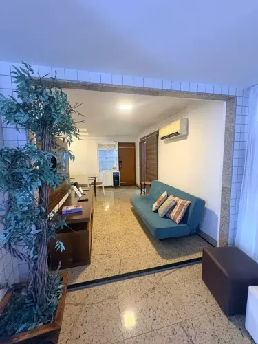 Ed. Yara | 115m² | Porteira Fechada | 3 Quartos | 2 Vagas | 2 Quadras do mar