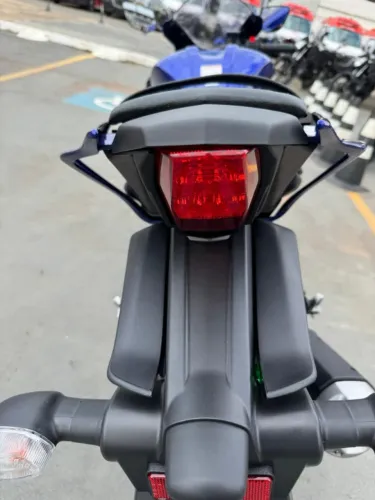 R15