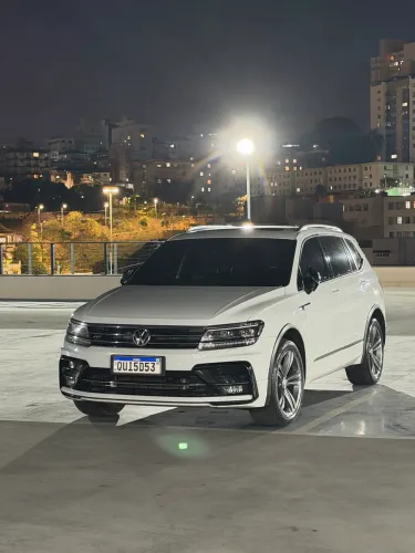 Volkswagen Tiguan Allspac R-line 350 TSI 2.0 4X4 2019
