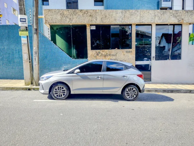 Hyundai HB20 Limited Plus1.0 Flex 12V Mec. 2025