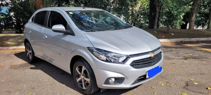 Chevrolet Onix Hatch LTZ 1.4 8V Flex Aut. 4P 2017
