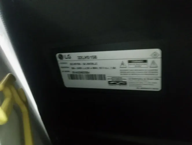 Vendo tv LG 32 não é smart