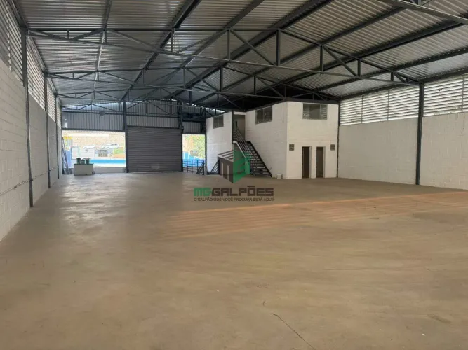 Galpão para para aluguel no bairro Rosana, Ribeirão das Neves