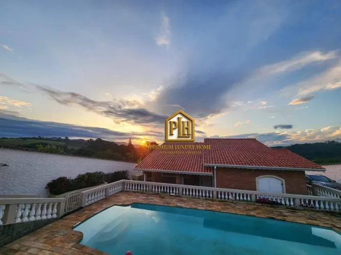 Casa com 4 dormitórios à venda, 273 m² por R$ 840.000,00 - Bairro Canedos - Piracaia/SP
