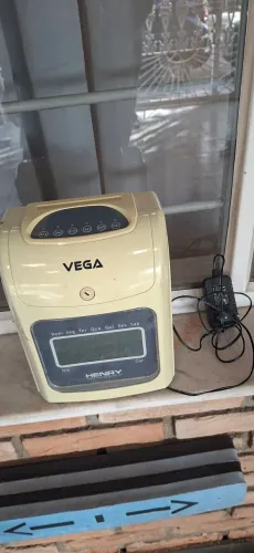 Relógio de ponto vega