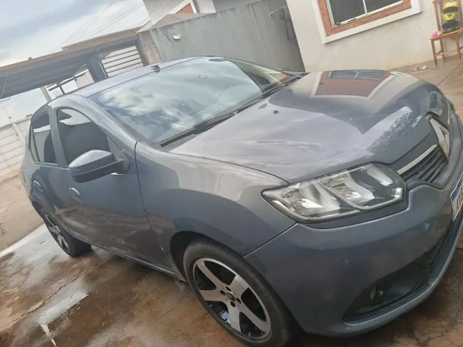 Renault Logan Expres./exp. UP Hi-flex 1.0 16V 4P 2014