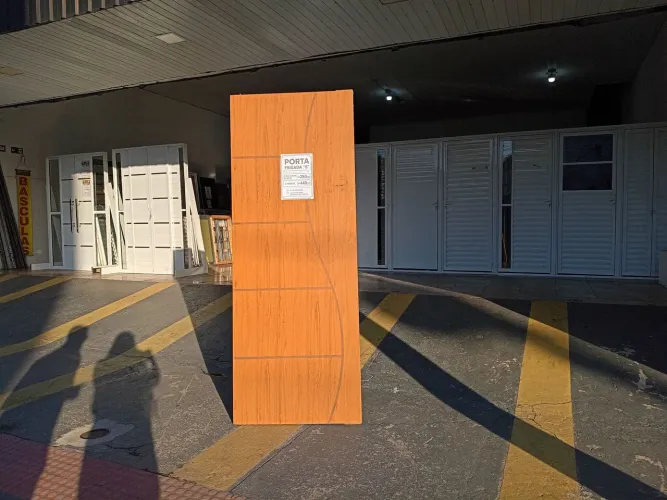 PROMOÇÃO IMPERDÍVEL! PORTA FRISADA S 60CM 70CM OU 80CM R$199,99 !!