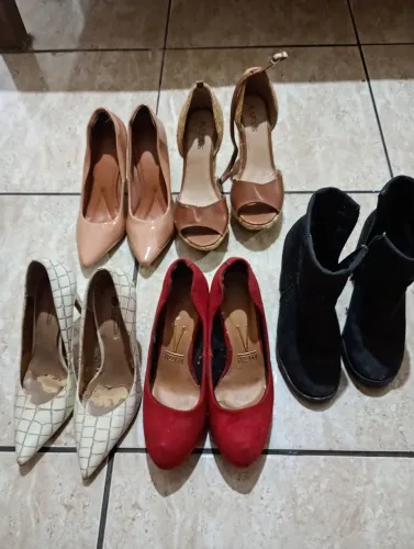 Lote de sapatos