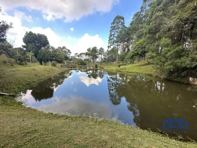 Sitio à Venda, 10.000 m² por R$ 750.000 Cód. ch2138