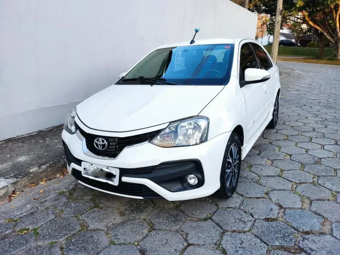 Toyota Etios Platinum Sed. 1.5 Flex 16V 4P Aut. 2018