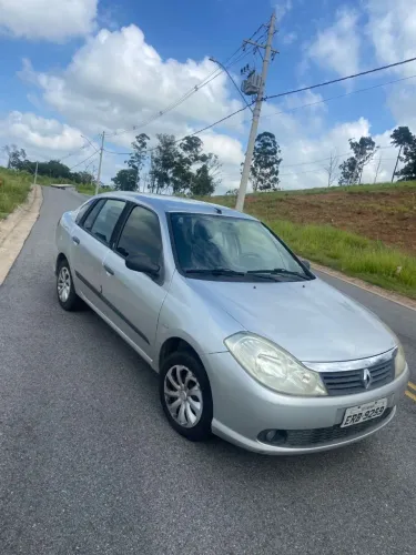 Renault Symbol Expression Hi-flex 1.6 16V 4P 2011