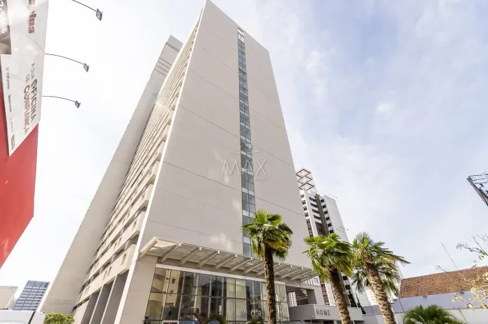 APARTAMENTO com 1 dormitório para alugar com 32m² por R$ 1.850,00 no bairro Centro - CURIT