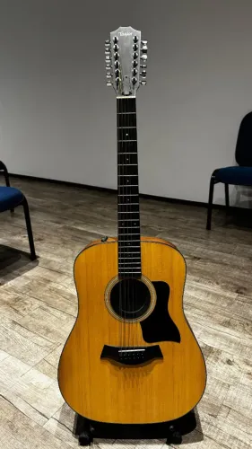 Violão Taylor 150e - Série 100 - 12 Cordas