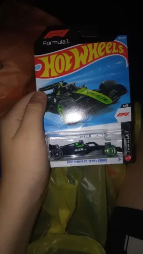 Hot Wheels kick saber f1