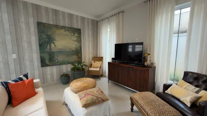 Casa 2 Suítes 218 m²  Condomínio São Clemente