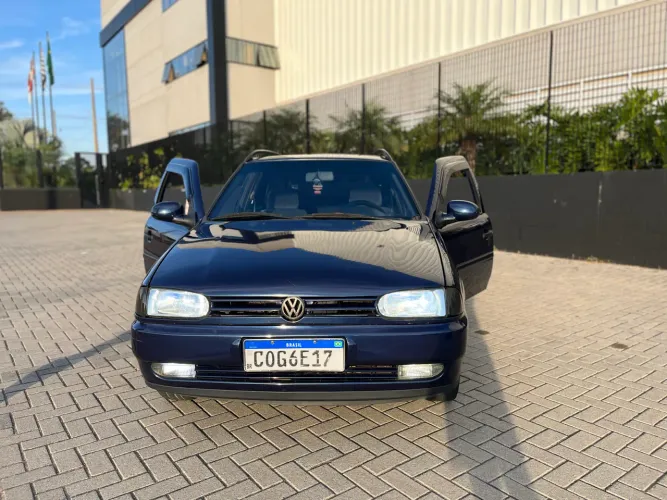 Volkswagen Parati GL 1.8 MI/ Club 1.8 MI 2P E 4P (álcool) 1999