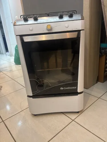 Fogão elétrico.