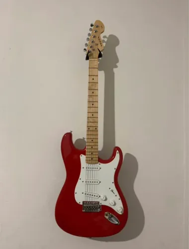 GUITARRA VOGGA
