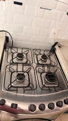 Fogão 4 bocas com forno duplo