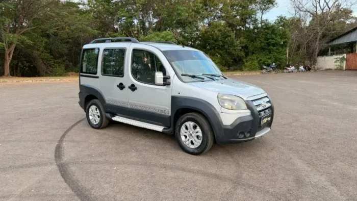 Fiat Doblo Adv/adv Tryon/locker 1.8 Flex 2013