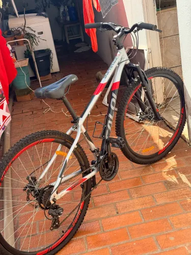 Bicicleta Aro 29 Caloi 