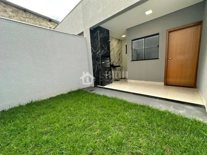 Casa 02 quartos sendo 01 suite após Garavelo