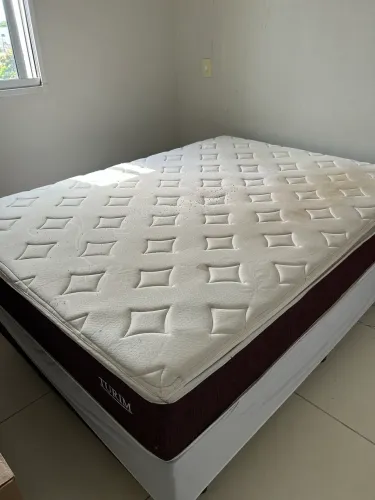 Vendo cama casal box
