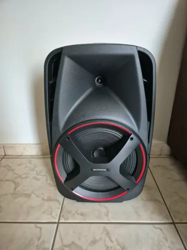 Caixa de som Mondial 550w