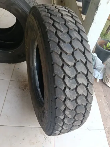 Pneus 295 desapego