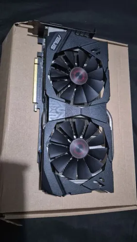 Placa de vídeo Asus Strix GTX 970 4GB