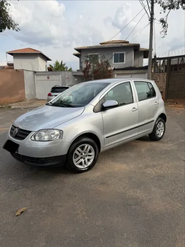 Volkswagen Fox Plus 1.0mi/ 1.0mi Total Flex 8V 4P 2010