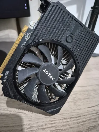 Zotac GeForce GTX 1050 Ti Mini 4 GB<br><br><br><br>