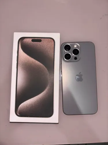 iPhone 15 pro Max