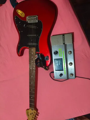 Guitarra ? fender + pedaleira
