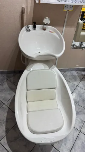VENDO LAVATÓRIO SEMI NOVO