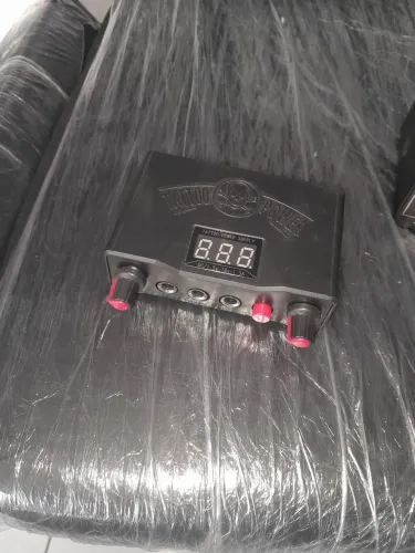 Vendo kit completo de tatuagem com maca e impressoura termica 