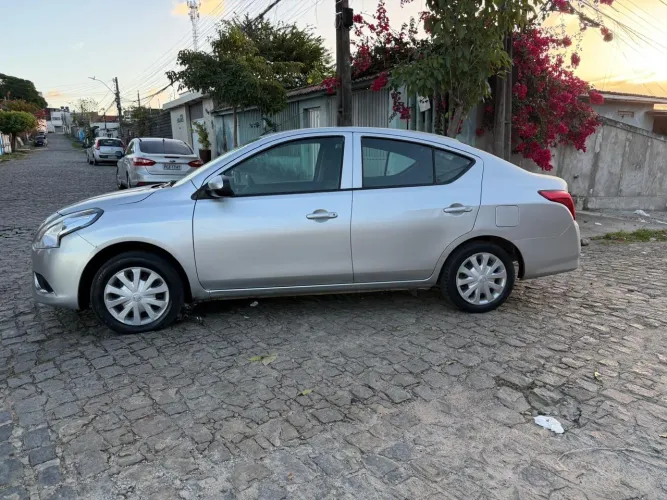 Nissan Versa 1.0 12V Flexstart 4P Mec. 2018
