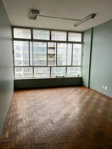 Sala em ótimo estado no Centro de BH!!