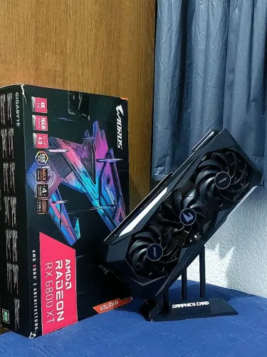RX 6800 XT AORUS MASTER LCD 16GB