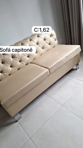 Sofá impermeável dourado 