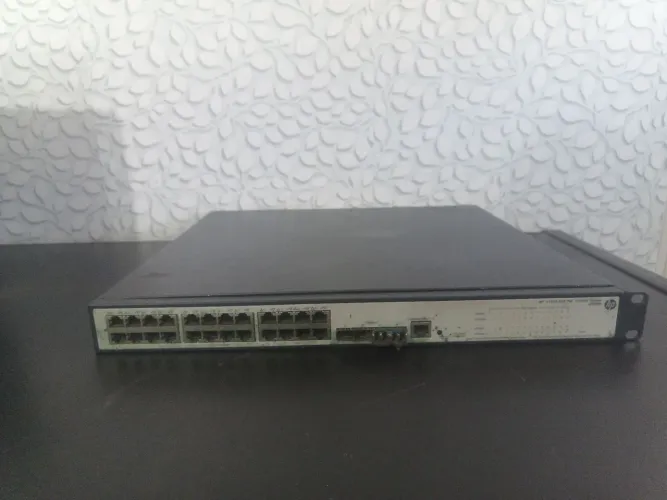 Switch Hp v1910