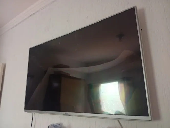 Tv 49 polegadas LG para retirada de pecas