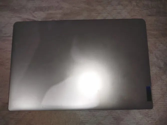 Notebook lenovo (preço negociável e aceito trocas)