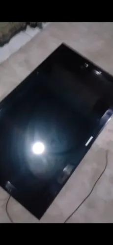 Televisão retirada de peças Samsung 46polegadas