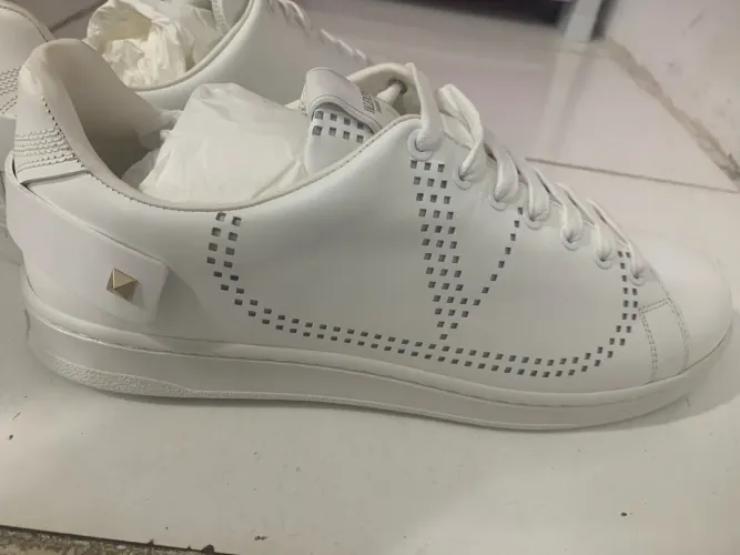 Tênis Valentino novo