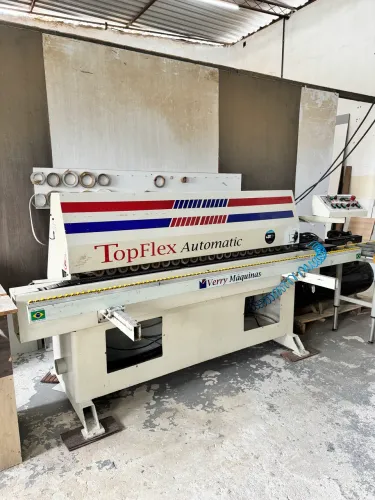 Coladeira de bordas TopFlex automática