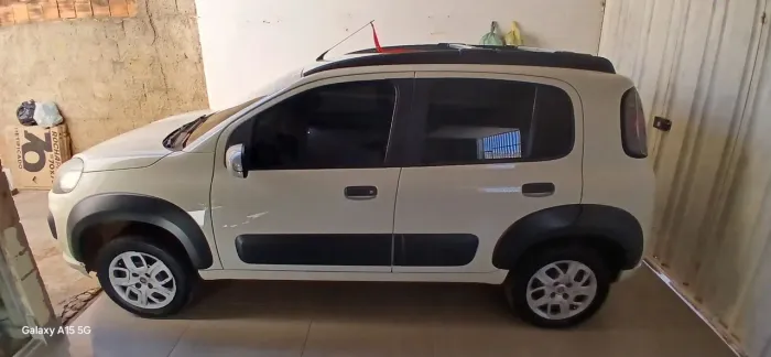 Fiat Uno WAY 1.0 Flex 6V 5P 2017